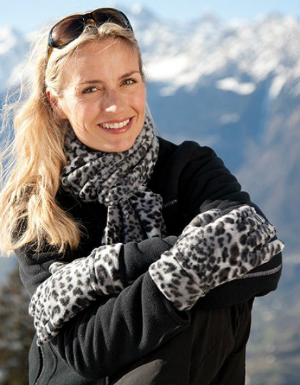 result-winter-essentials-snow-leopard-set-rc366