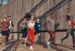 Running-Club mit unterschiedlichen Lauf-Outfits