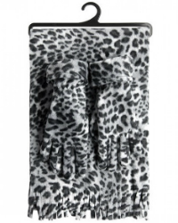 result-winter-essentials-snow-leopard-set