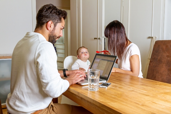 home-office-kuechentisch