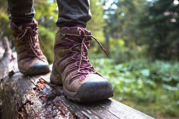 wanderschuhe-bergwanderkleidung