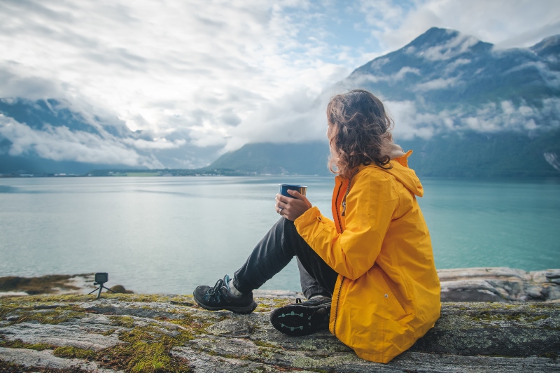 Mit Isolationsjacke ins Outdoor-Abenteuer