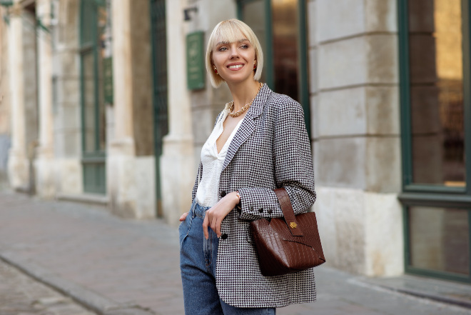 Welches Top unter dem Blazer tragen?