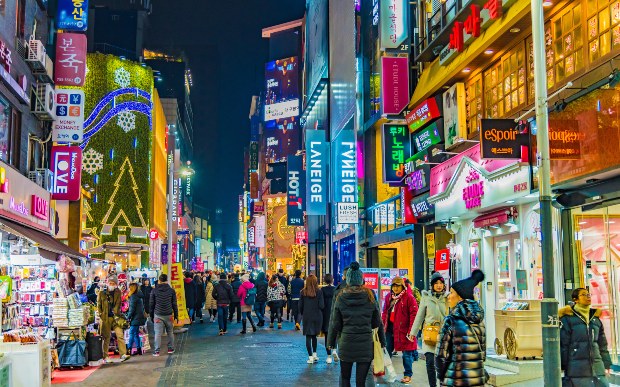 Blick auf Seoul, bunte Einkaufsstraße