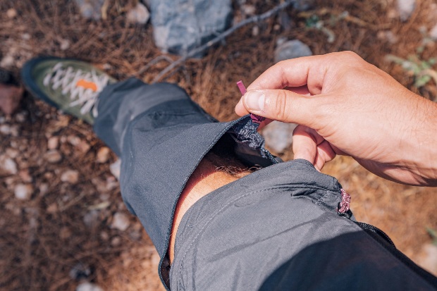 Zip-Off-Hose - Kleidung zum Bergwandern