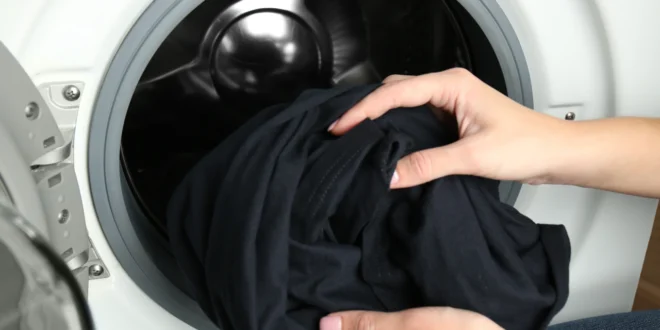 Schwarze Wäsche richtig waschen – Tipps und Tricks