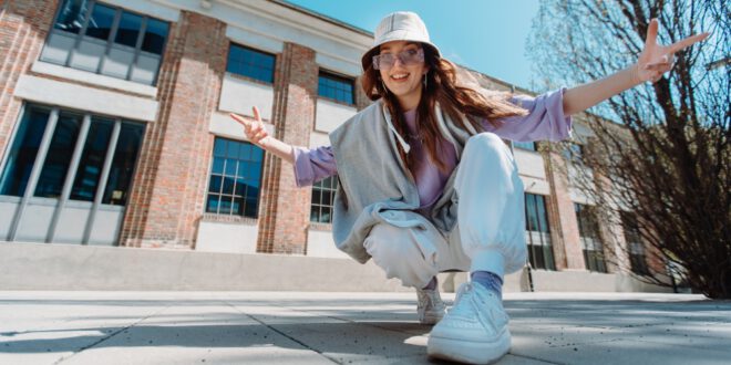 Athleisure Style-Junge-Frau